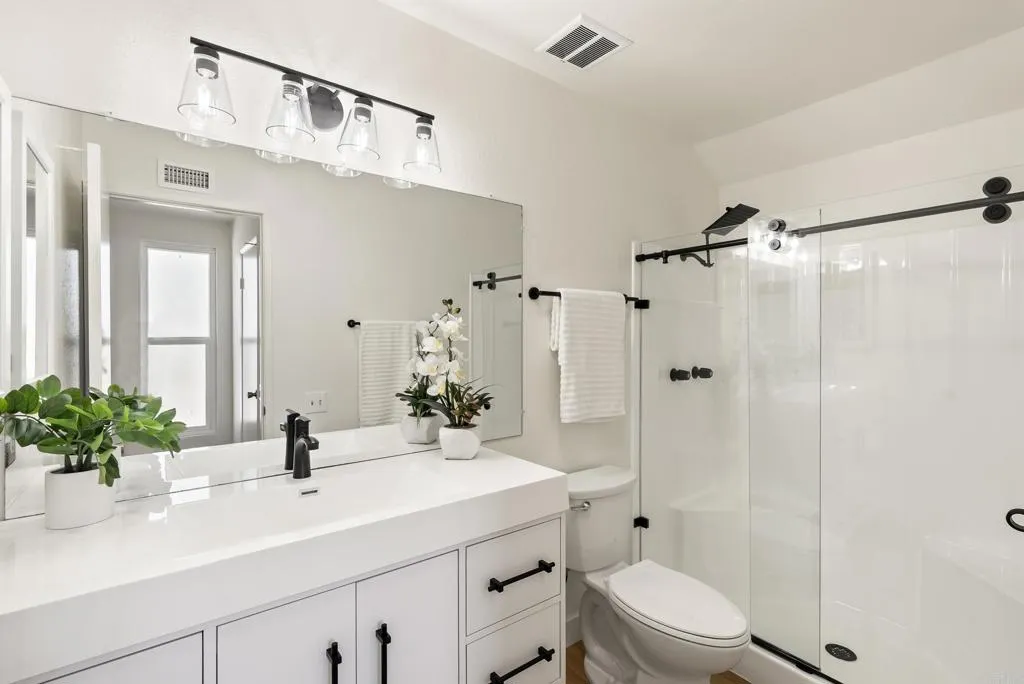 https://cdn.realtyfeed.com/cdn/127/306637064/8ccb39adb08d239e106ad59ba0bb8163.webp