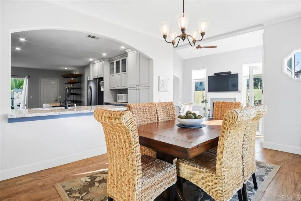 Photo #10: NDP2601188 Listing: Photo #10