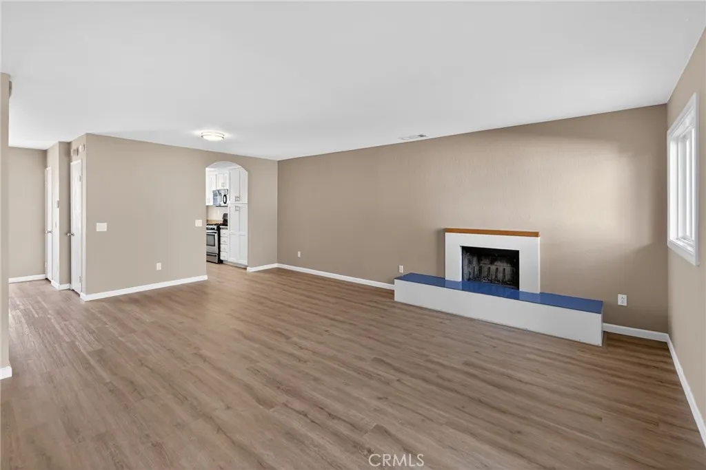 https://cdn.realtyfeed.com/cdn/127/306637104/382183a2d742d41ffc6f8d24e9053754.webp