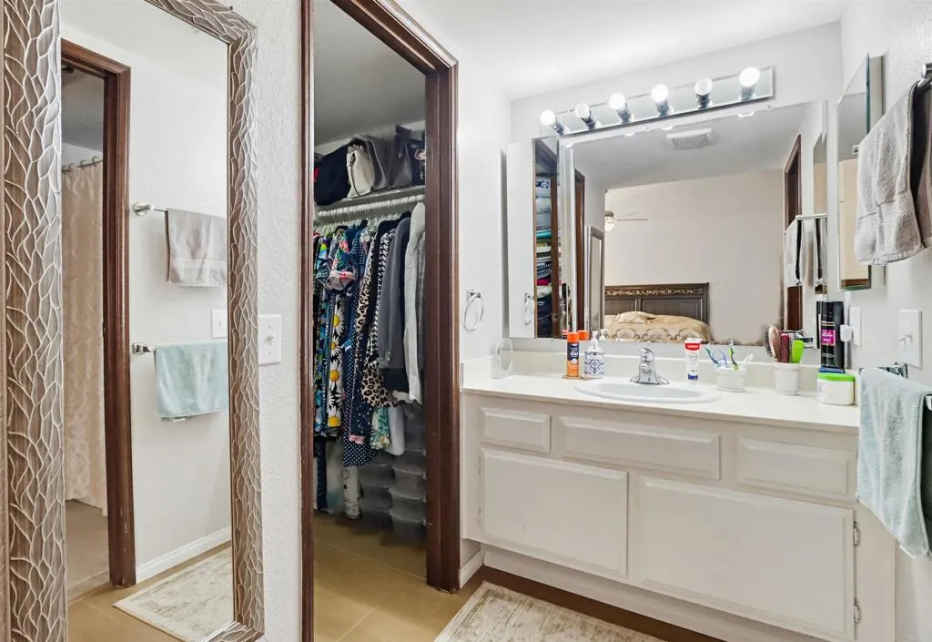 https://cdn.realtyfeed.com/cdn/127/306637106/c2c492098459337153af6070d231212f.webp