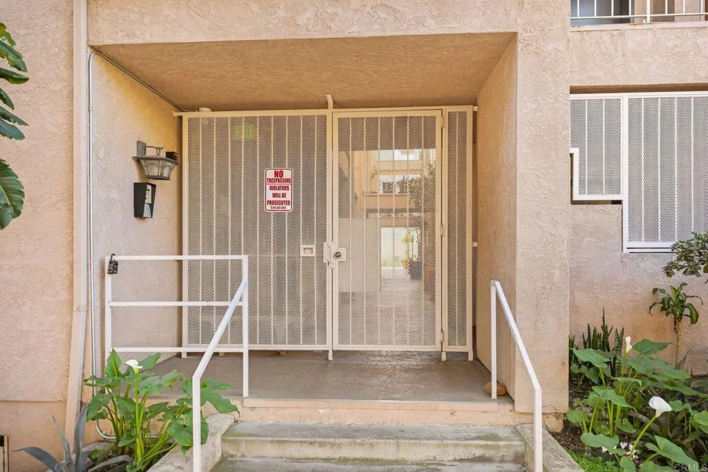 https://cdn.realtyfeed.com/cdn/127/306637107/693a480b82f639de38022d42c0149386.webp