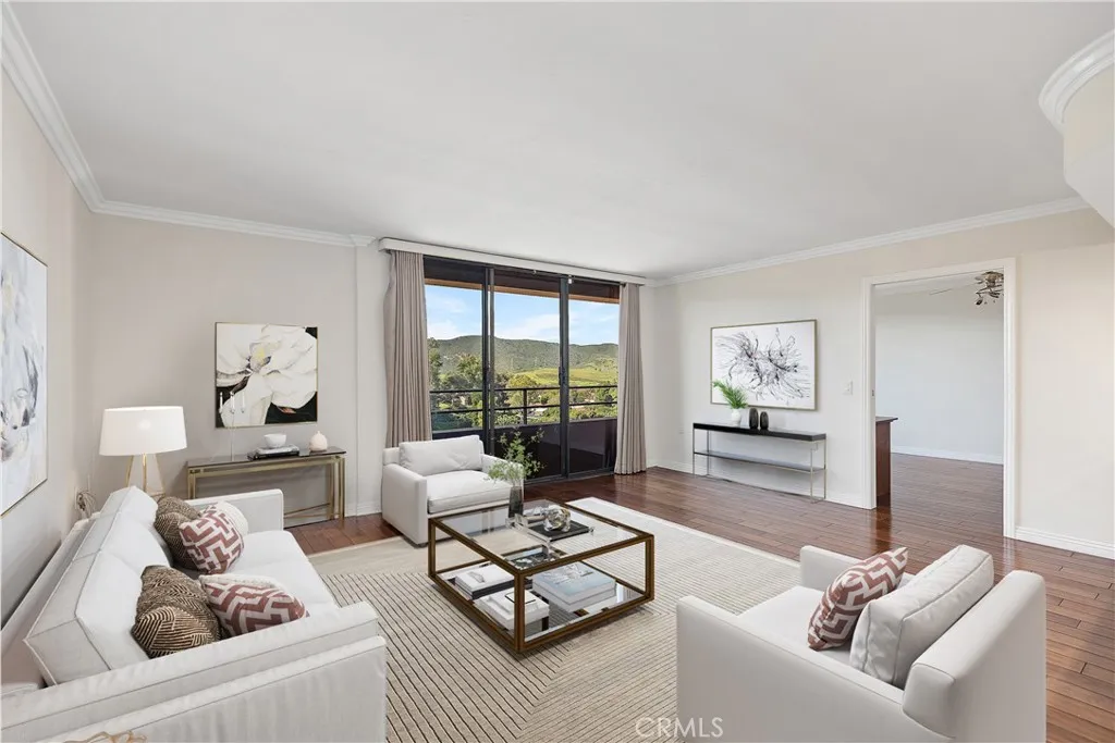 Laguna Woods, CA 92637
