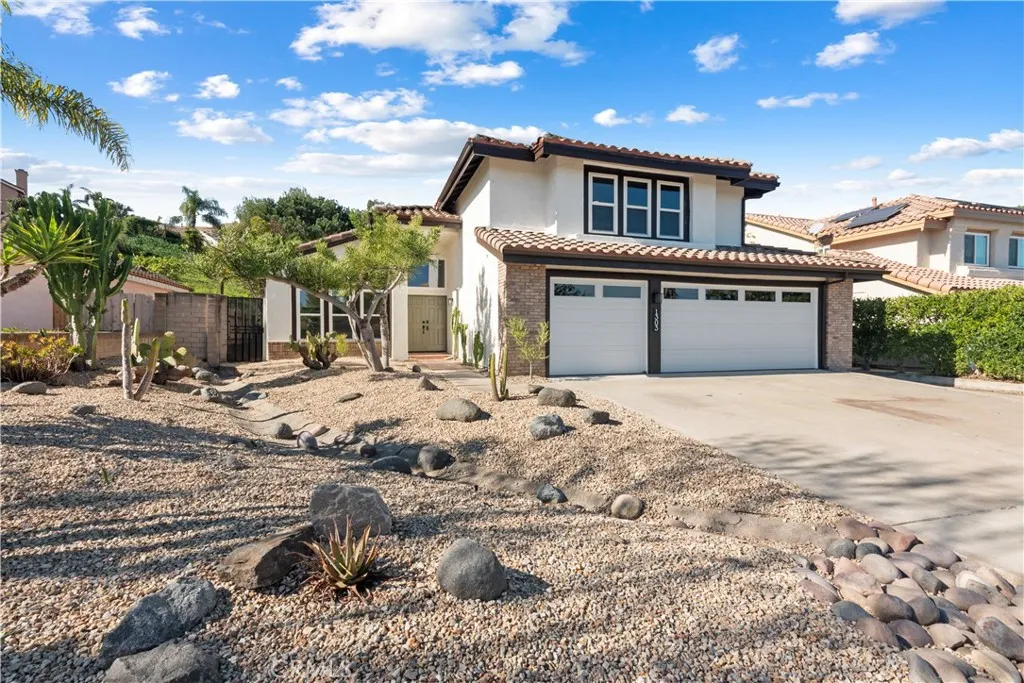 https://cdn.realtyfeed.com/cdn/127/306637175/04a8c598f2e083c849dea07b594e533a.webp