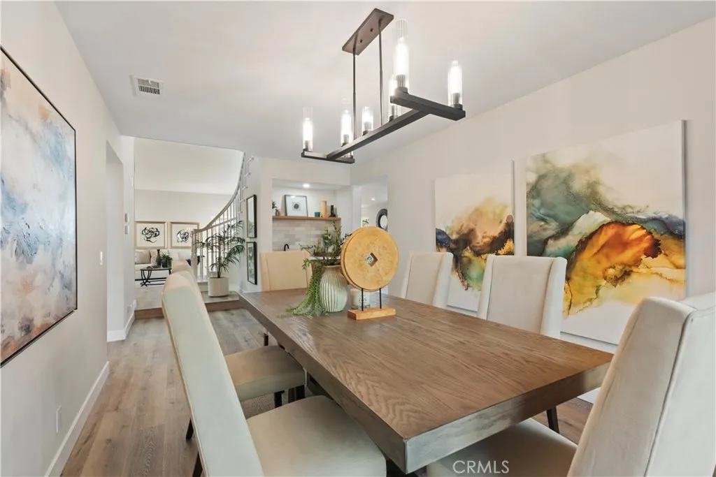 https://cdn.realtyfeed.com/cdn/127/306637175/be9dc85848ed1109ea6c3b63c49a7e7d.webp