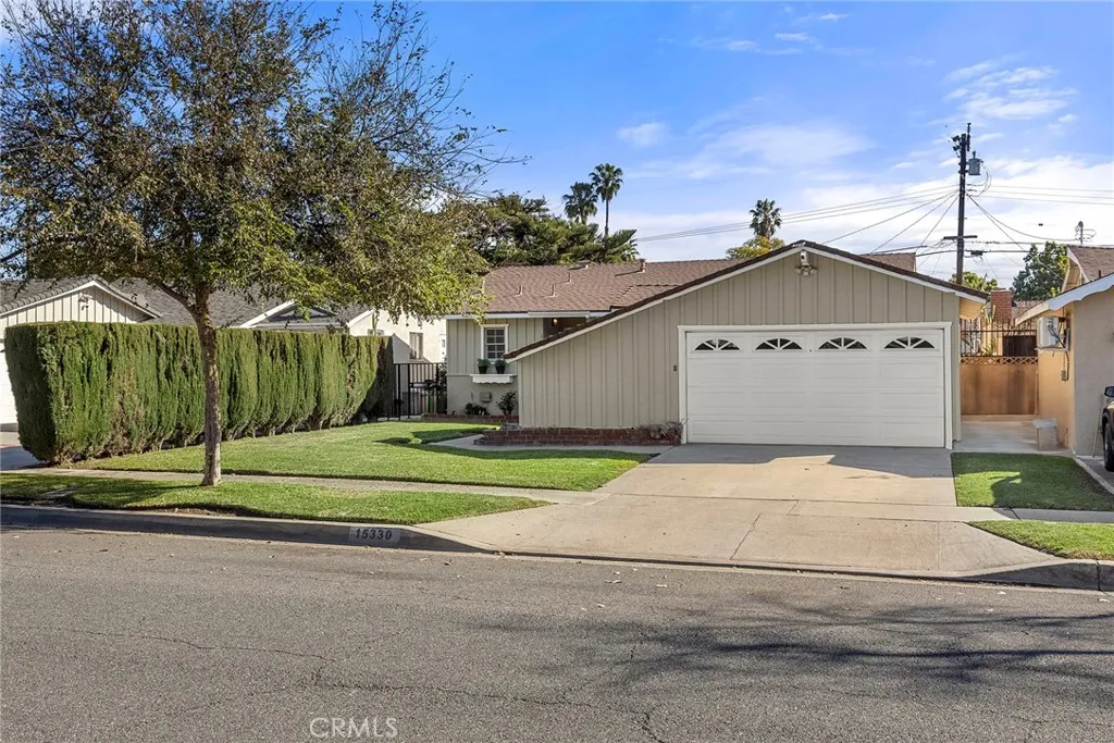 15330 Virginia Ave, Paramount, CA 90723 - Photo 3 of 27, Paramount, CA