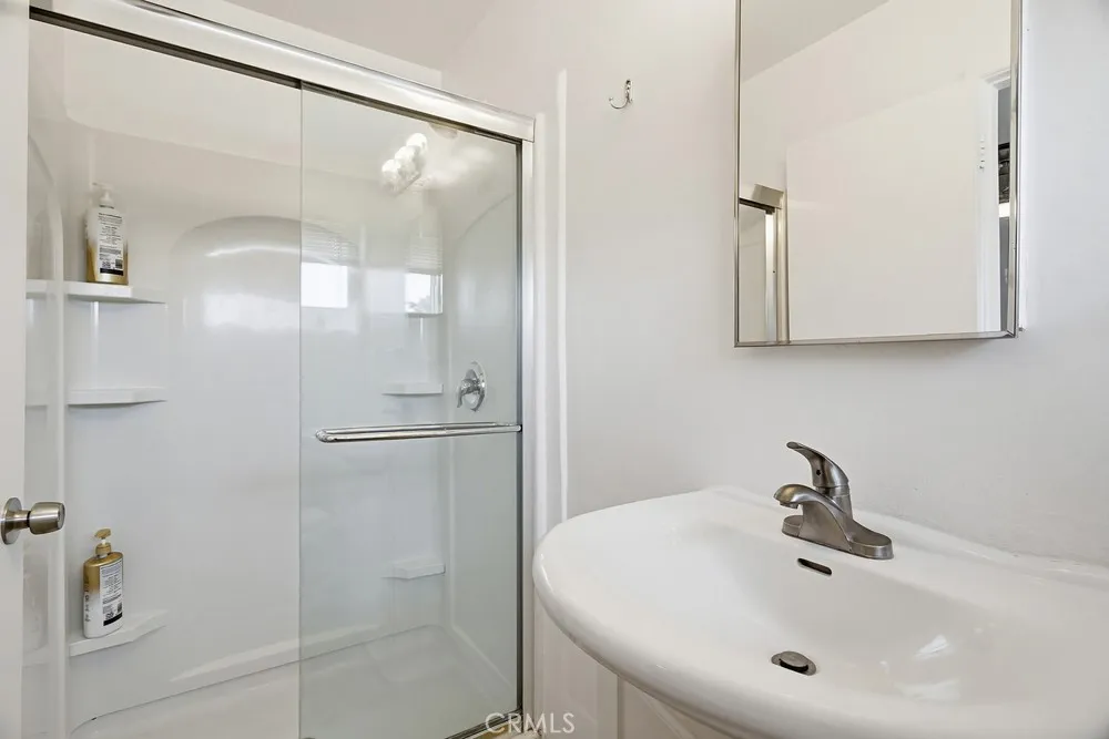 https://cdn.realtyfeed.com/cdn/127/306637187/c980068759a36846e98f26ee57283ada.webp