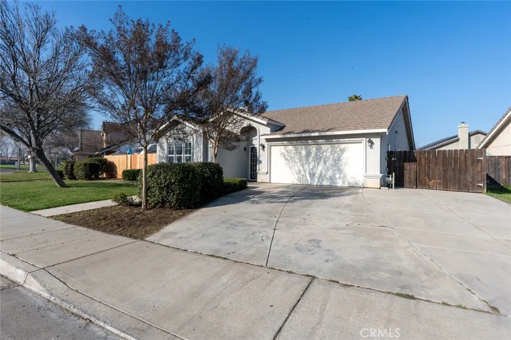 1828 College Greens, Los Banos, CA 93635 - Photo 5 of 40, Los Banos, CA