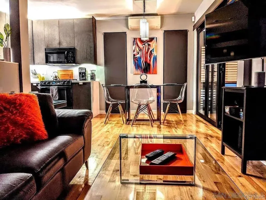 https://cdn.realtyfeed.com/cdn/127/306637244/6767d99100e9b55a933e662d834a5f1b.webp