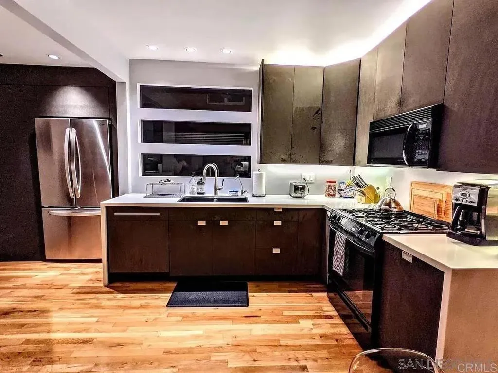 https://cdn.realtyfeed.com/cdn/127/306637244/f39585ae235346866408f0f01026d510.webp
