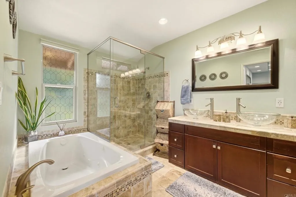 https://cdn.realtyfeed.com/cdn/127/306637250/7062255728d5d1481eeb8a3759059be6.webp