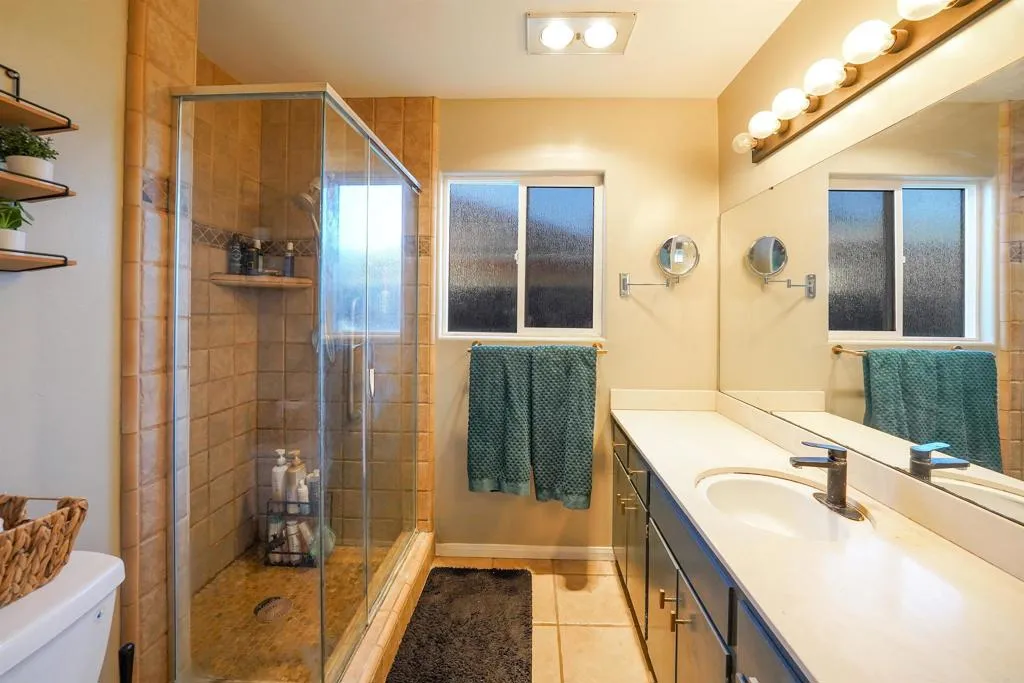 https://cdn.realtyfeed.com/cdn/127/306637264/4861b2424670cf127a0f50345a6859c1.webp