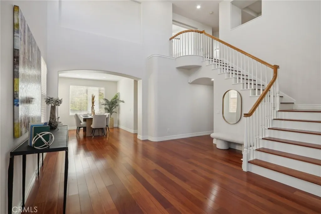 28996 Garnet Canyon Drive, Saugus, CA 91390 - Photo 3 of 40, Saugus, CA