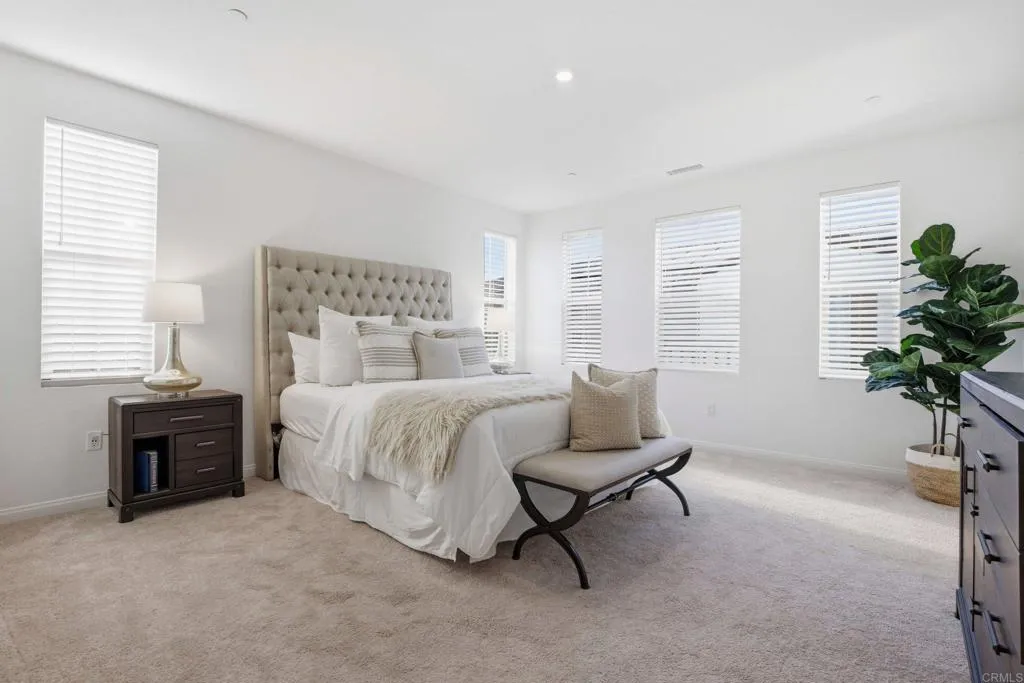 Photo #4: NDP2601200 Listing: Photo #4