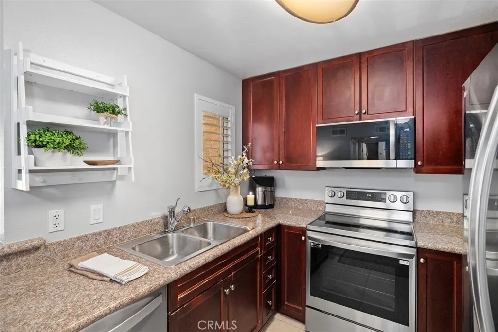 https://cdn.realtyfeed.com/cdn/127/306637309/2b687e71075c001e76eedf049b10731a.webp
