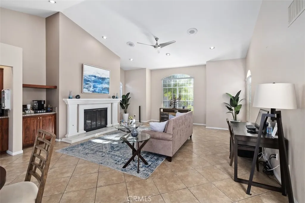 https://cdn.realtyfeed.com/cdn/127/306637309/3ee5a518544a2c3d30ececfa6f897866.webp