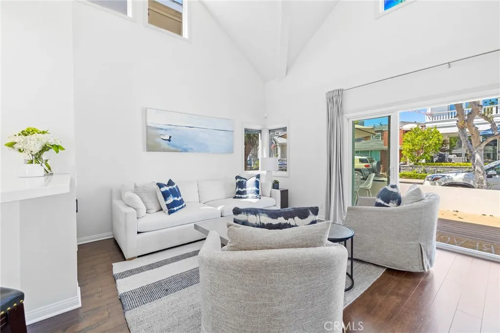 124 Garnet Avenue, Newport Beach, CA 92662 - Photo 5 of 22, Newport Beach, CA