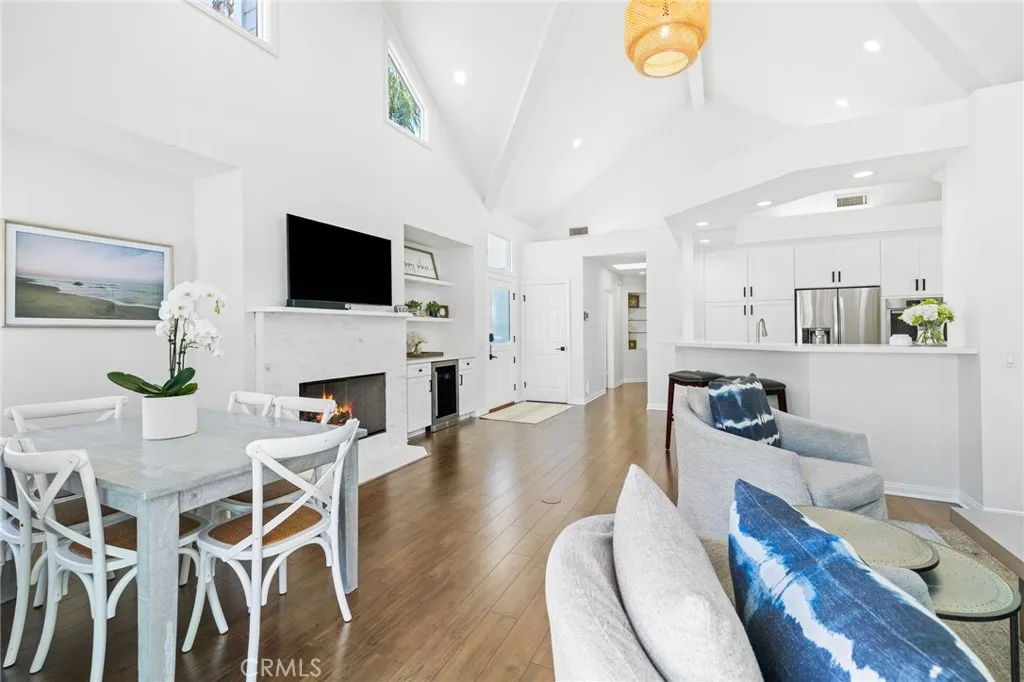 124 Garnet Avenue, Newport Beach, CA 92662 - Photo 3 of 22, Newport Beach, CA