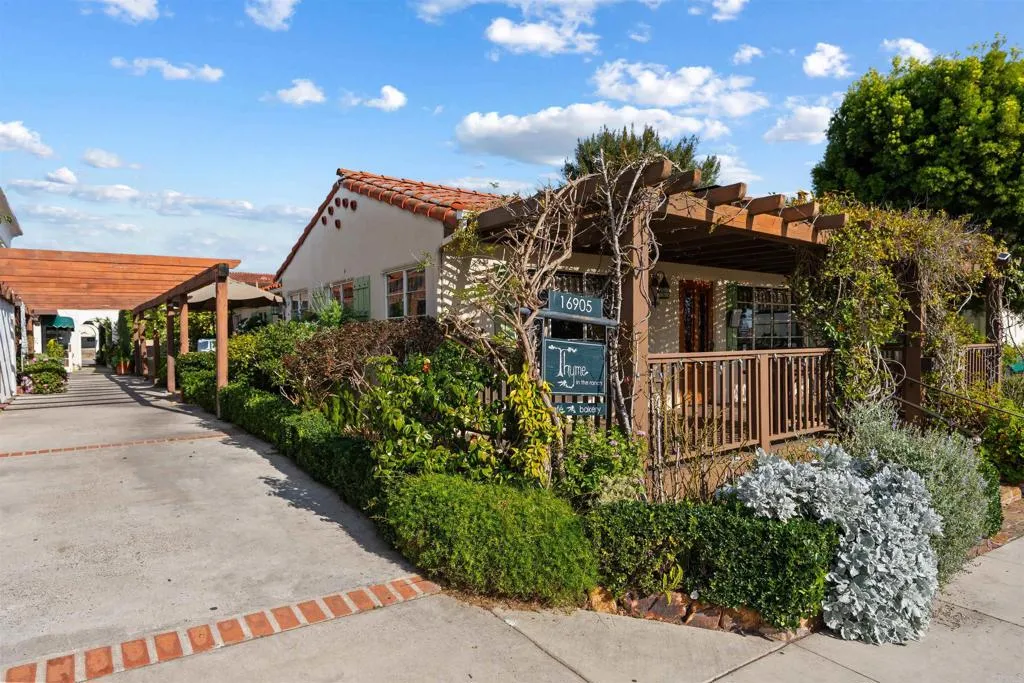 https://cdn.realtyfeed.com/cdn/127/306637423/40472612b5ba6d8097e70e4d73b2e06d.webp