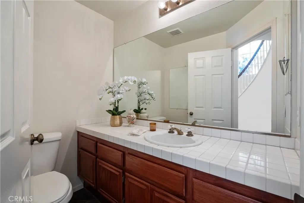 https://cdn.realtyfeed.com/cdn/127/306637430/7f95049bb354d095bfc51f6f877be9a4.webp