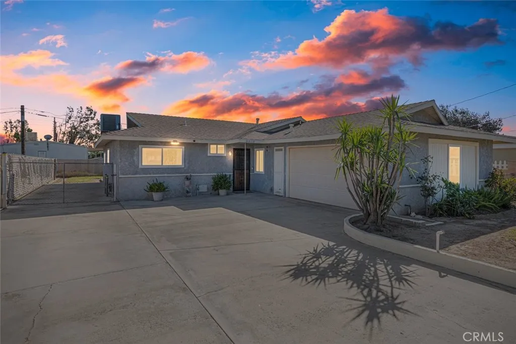 9885 Mission Boulevard, Jurupa Valley, CA 92509