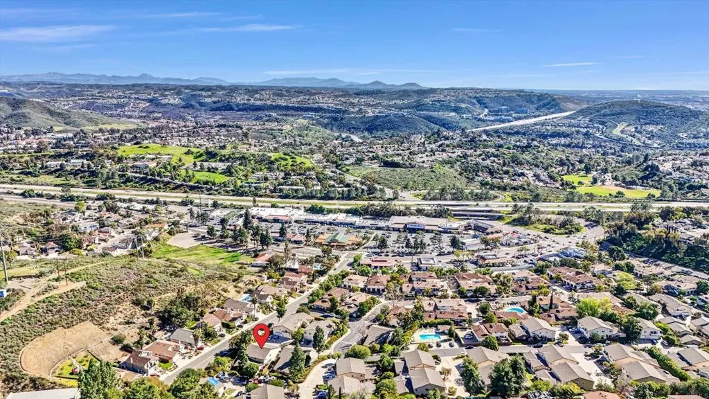 https://cdn.realtyfeed.com/cdn/127/306637502/76eaa5a651959e8896a1c0f6cca91fcb.webp