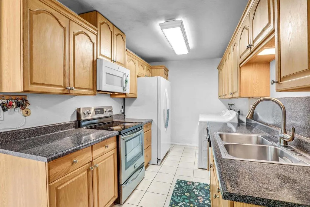 Photo #7: PTP2600942 Listing: Photo #7