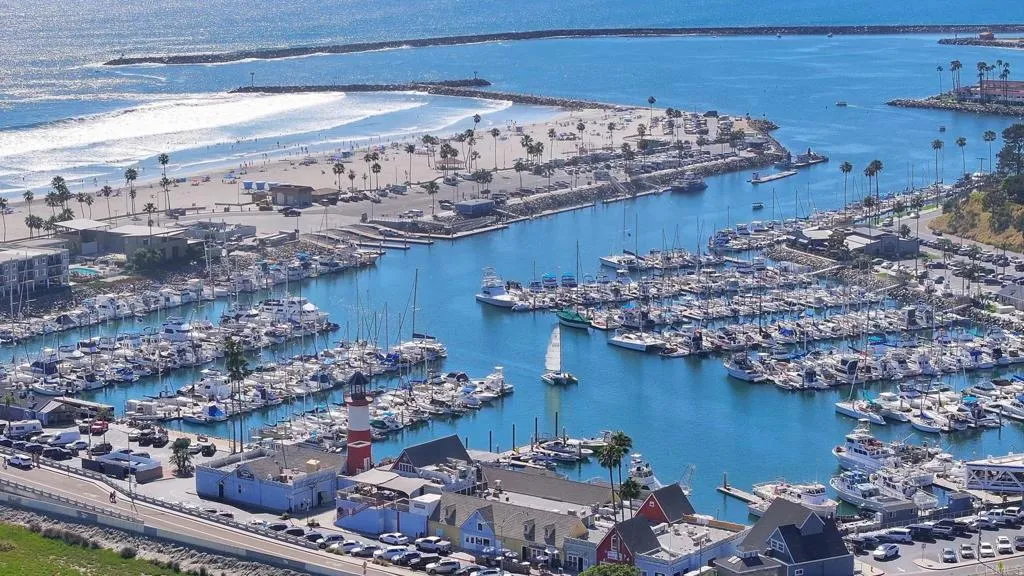 https://cdn.realtyfeed.com/cdn/127/306637507/7ce2732c6d2f93b5a3d51464ab38747c.webp