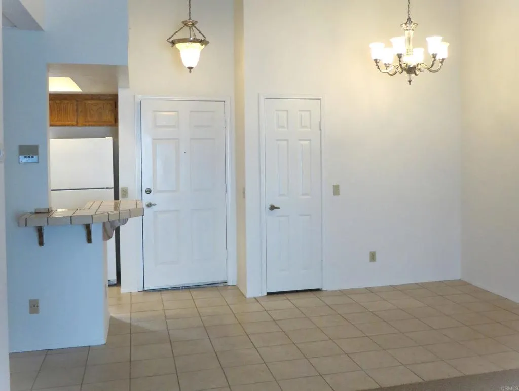 https://cdn.realtyfeed.com/cdn/127/306637536/c02cf7752550d725ab09f84aee9e8015.webp