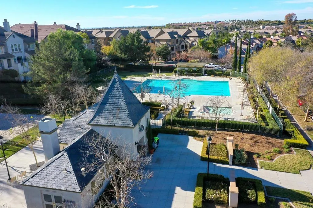 https://cdn.realtyfeed.com/cdn/127/306637537/0f56b620d414b09ee811a29c788d9dd9.webp