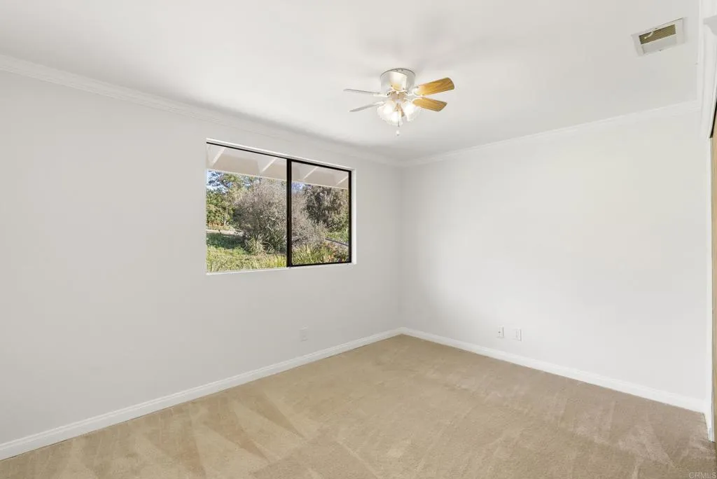 https://cdn.realtyfeed.com/cdn/127/306637539/4f8118d5a6a317e968618f69e738c94c.webp