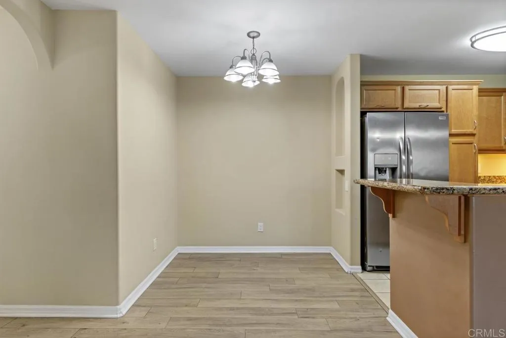 https://cdn.realtyfeed.com/cdn/127/306637571/7daca89530c6be215bc75b1d56ad1bd3.webp
