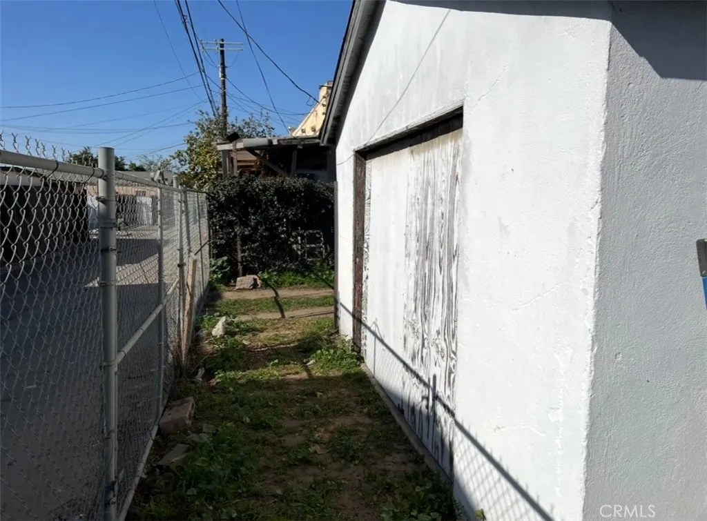 1422 E Sandison, Wilmington, CA 90744 - Photo 4 of 5, Wilmington, CA