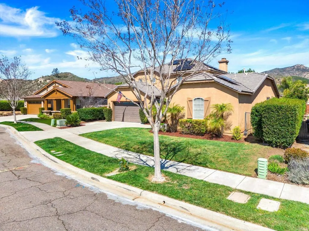 https://cdn.realtyfeed.com/cdn/127/306637597/358499461b475e914f2011cd2b9c64b7.webp
