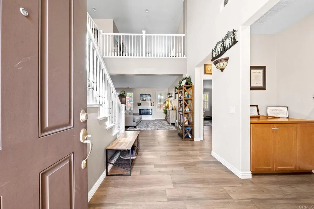 https://cdn.realtyfeed.com/cdn/127/306637597/74b446d50682b82d2ce57f6ce58396c4.webp