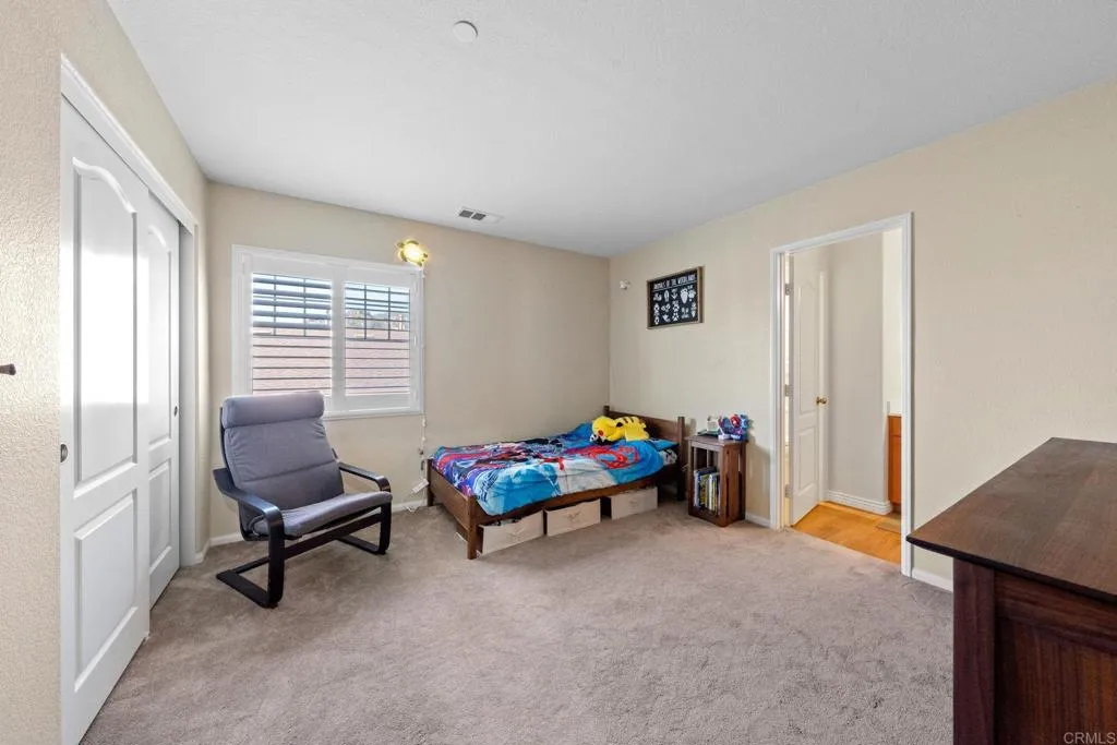 https://cdn.realtyfeed.com/cdn/127/306637597/7a1930ccf42fb87d13953f0e7a73a9ab.webp