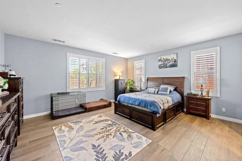 https://cdn.realtyfeed.com/cdn/127/306637597/81d3f73b67f4d5d10d5d8f1ec9b4f774.webp