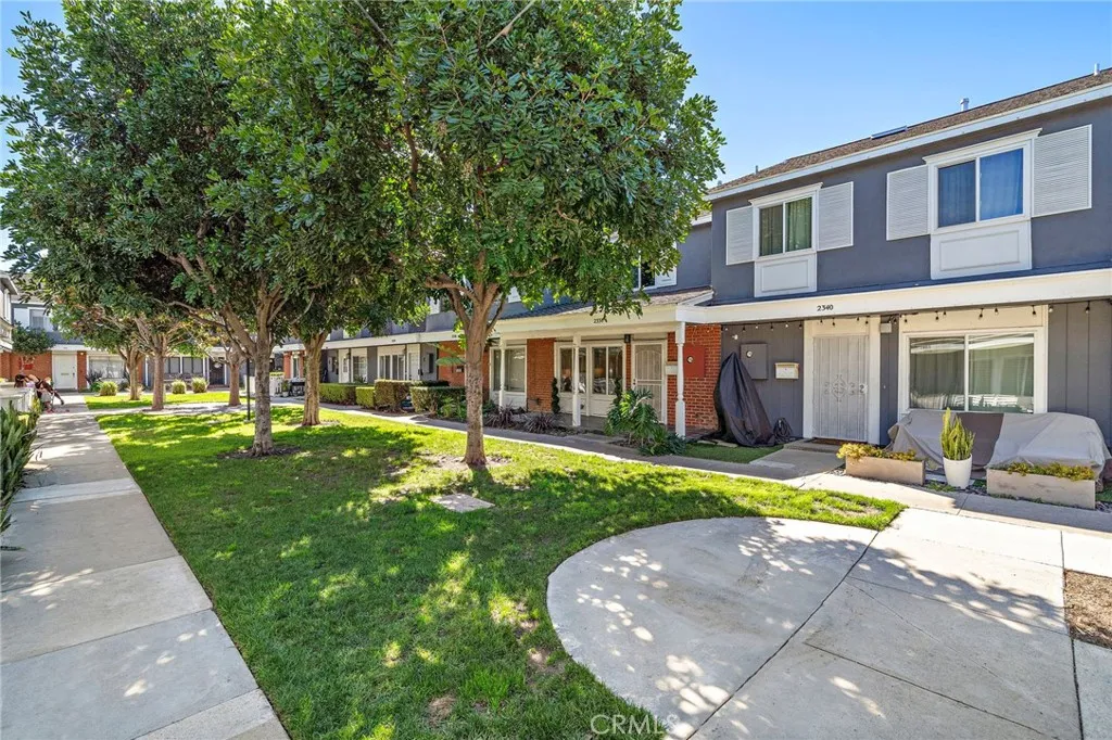 2338 Bunker Hill, Costa Mesa, CA 92626 - Main photo, Costa Mesa, CA