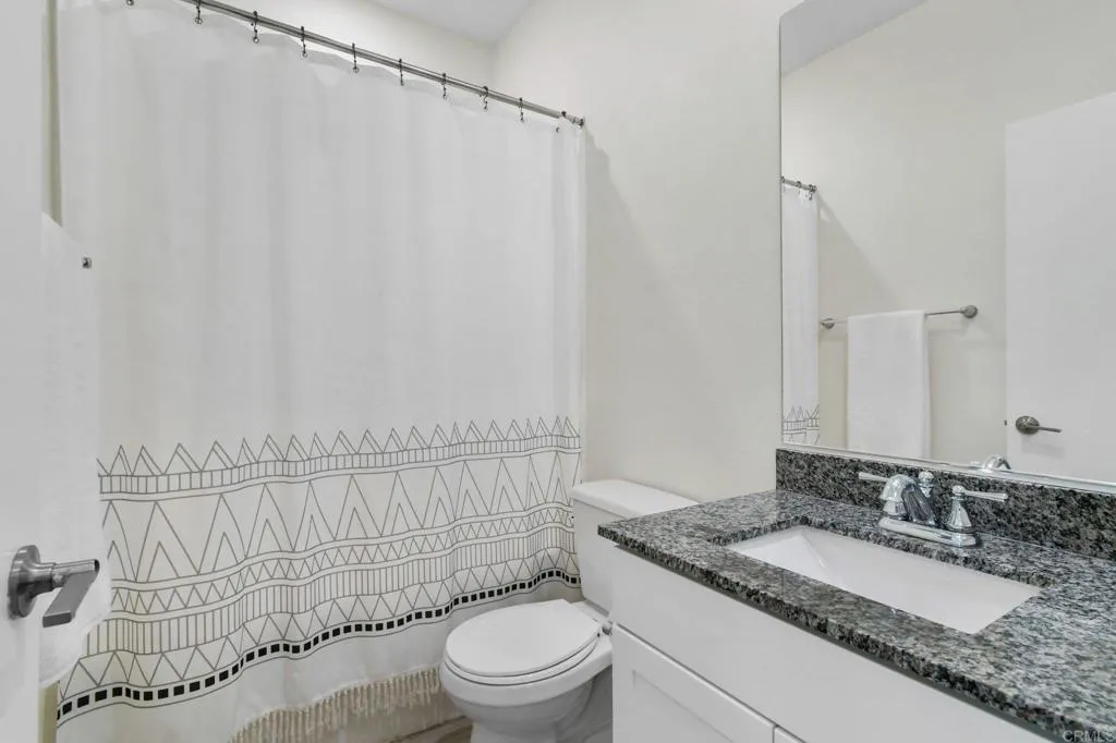 https://cdn.realtyfeed.com/cdn/127/306637659/0462fb550860408e5105c2ea9da513d1.webp