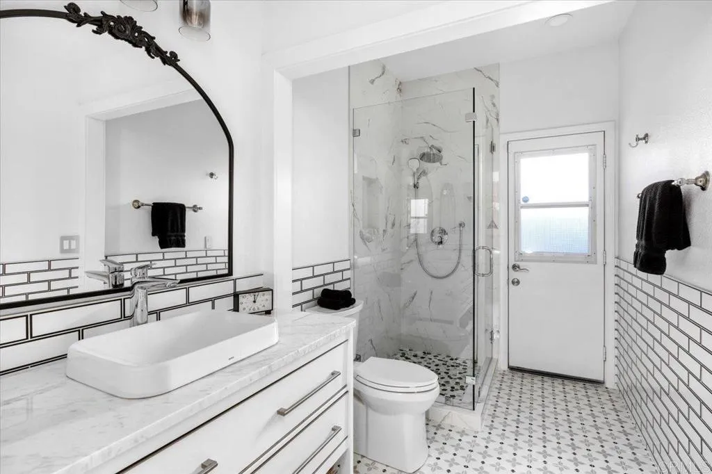 https://cdn.realtyfeed.com/cdn/127/306637720/44861f9ed4042157454265b4513f9495.webp