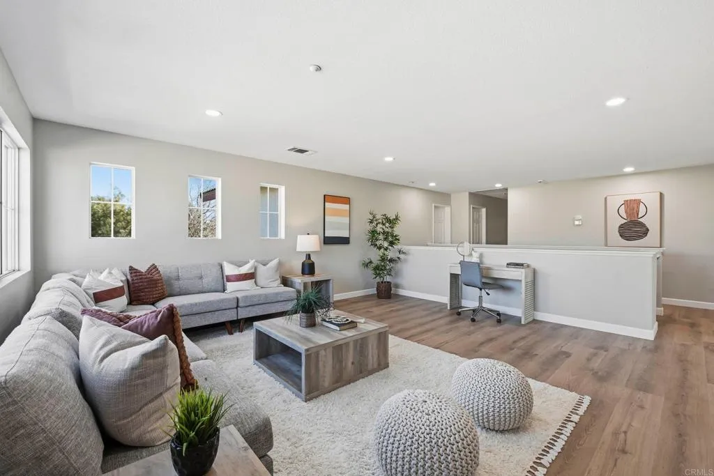 https://cdn.realtyfeed.com/cdn/127/306637789/16333aeb76da3a8c9416c108150bb332.webp