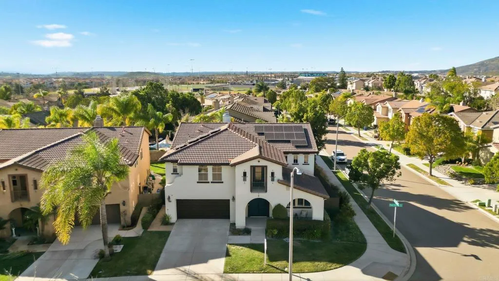https://cdn.realtyfeed.com/cdn/127/306637789/41fb31b5c2935052cc5627c548a5aa46.webp