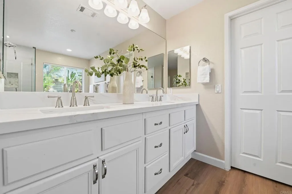 https://cdn.realtyfeed.com/cdn/127/306637789/714e345551b76e583e3bbd3508921927.webp