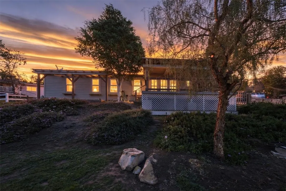https://cdn.realtyfeed.com/cdn/127/306637807/52c794307240c6ecb125a48729559db8.webp