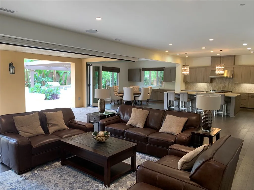 115 Candleglow, Irvine, CA 92602 - Photo 5 of 47, Irvine, CA