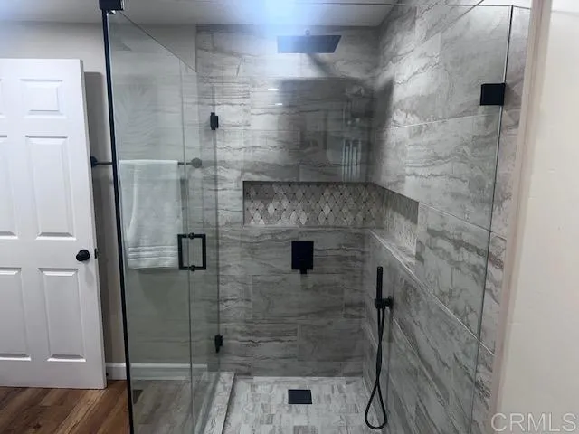 https://cdn.realtyfeed.com/cdn/127/306637891/55a8776addcc0206723b9c8fd16d35c3.webp