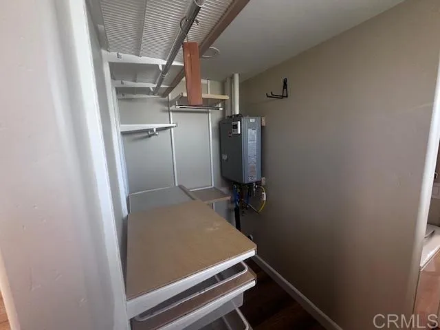 https://cdn.realtyfeed.com/cdn/127/306637891/74cf63cf0dfc129e68167b96c972f1c6.webp
