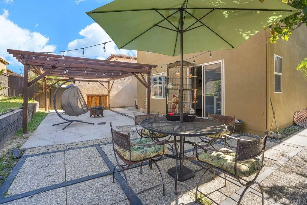 https://cdn.realtyfeed.com/cdn/127/306637896/038332c885eb5c00bba048d367cf86d4.webp