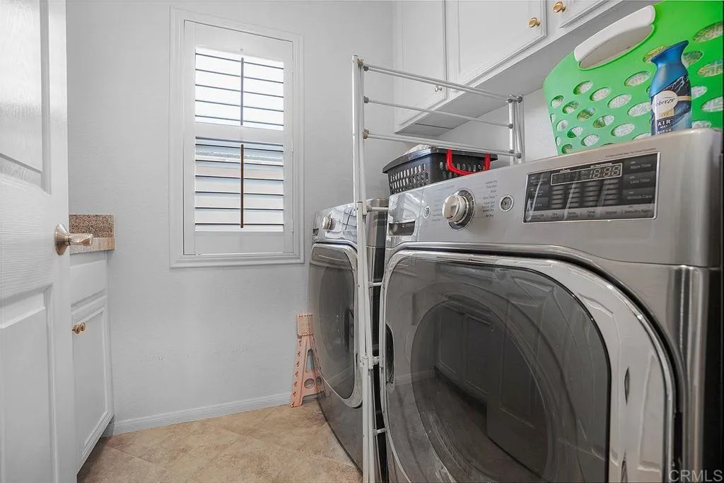https://cdn.realtyfeed.com/cdn/127/306637896/2cd0429da98cb710c3e8a0c5bf321b0e.webp