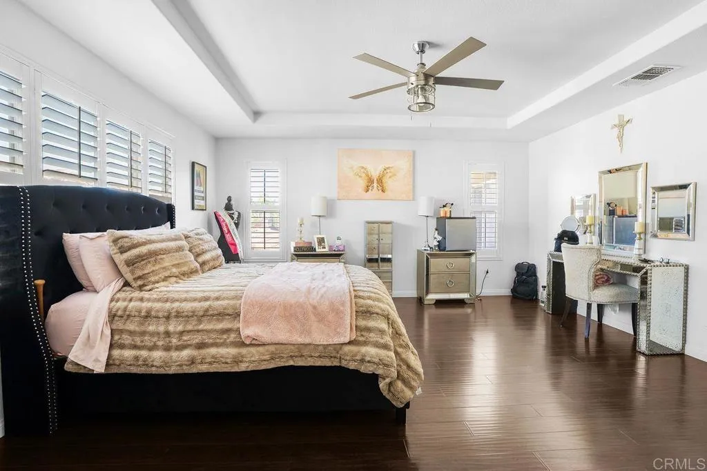 https://cdn.realtyfeed.com/cdn/127/306637896/4f65133266297051cebb859590bdbf27.webp