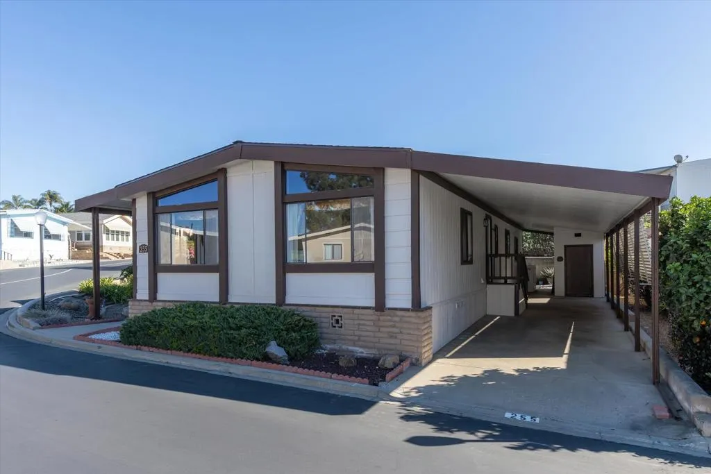 https://cdn.realtyfeed.com/cdn/127/306637994/db92e052f67e1103028ab62920a37e46.webp